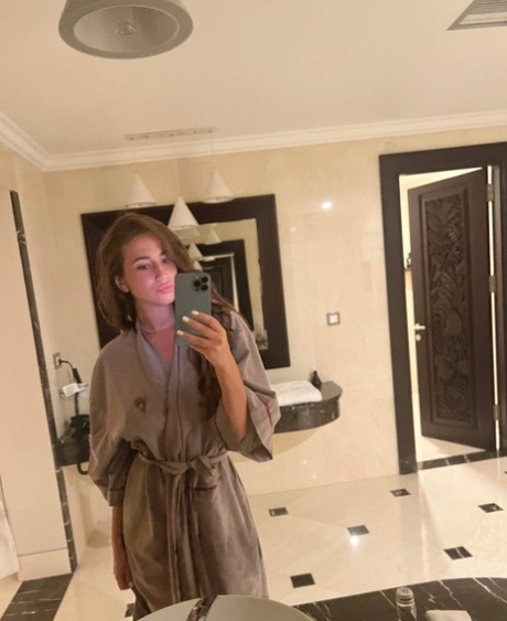 Yahya Kahya VIP Eşlik Hizmeti: Bağımsız Model Carmen