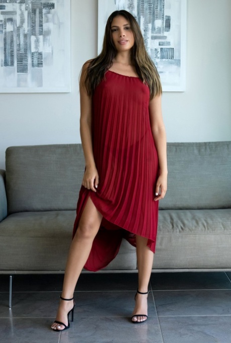 Gümüşdere VIP Eşlik Hizmeti: Bağımsız Model Ebru